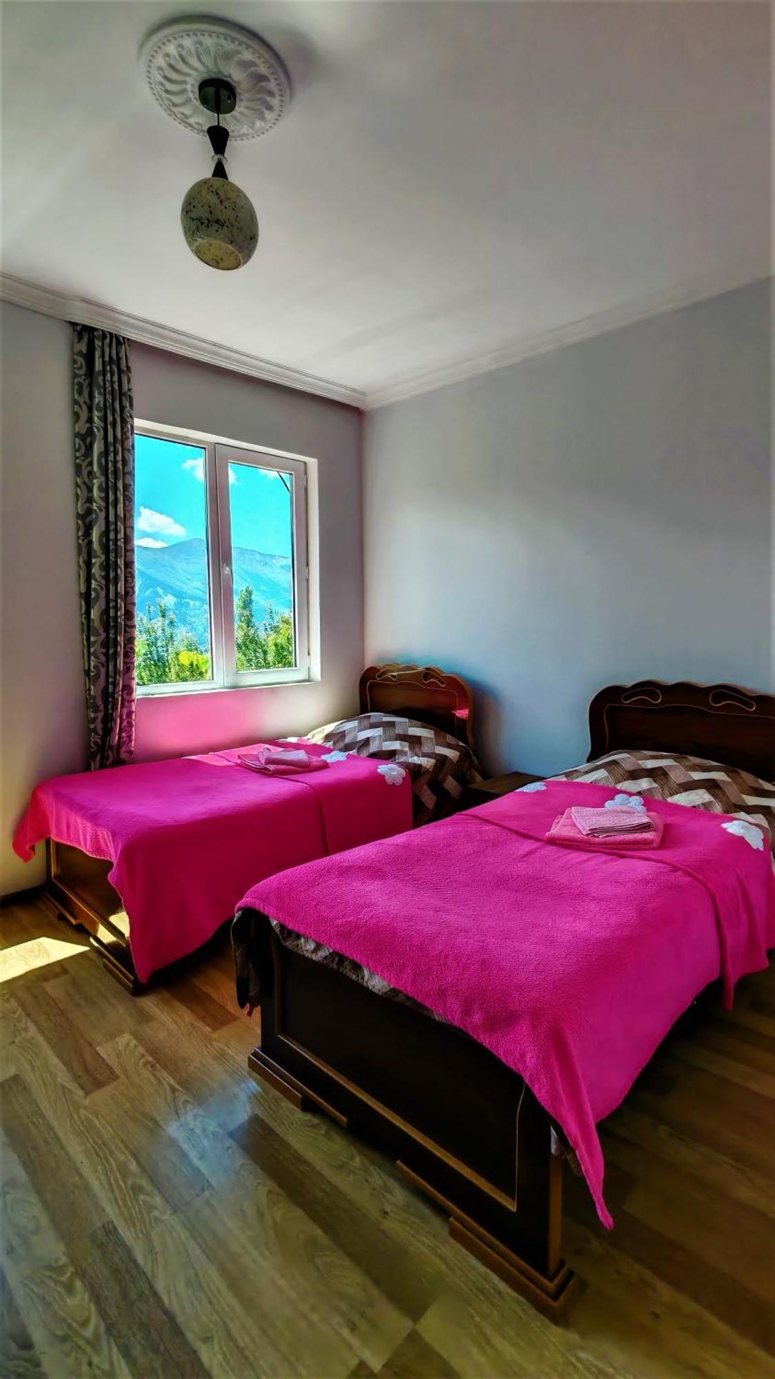 Gujejiani Guest house Mestia Exteriér fotografie